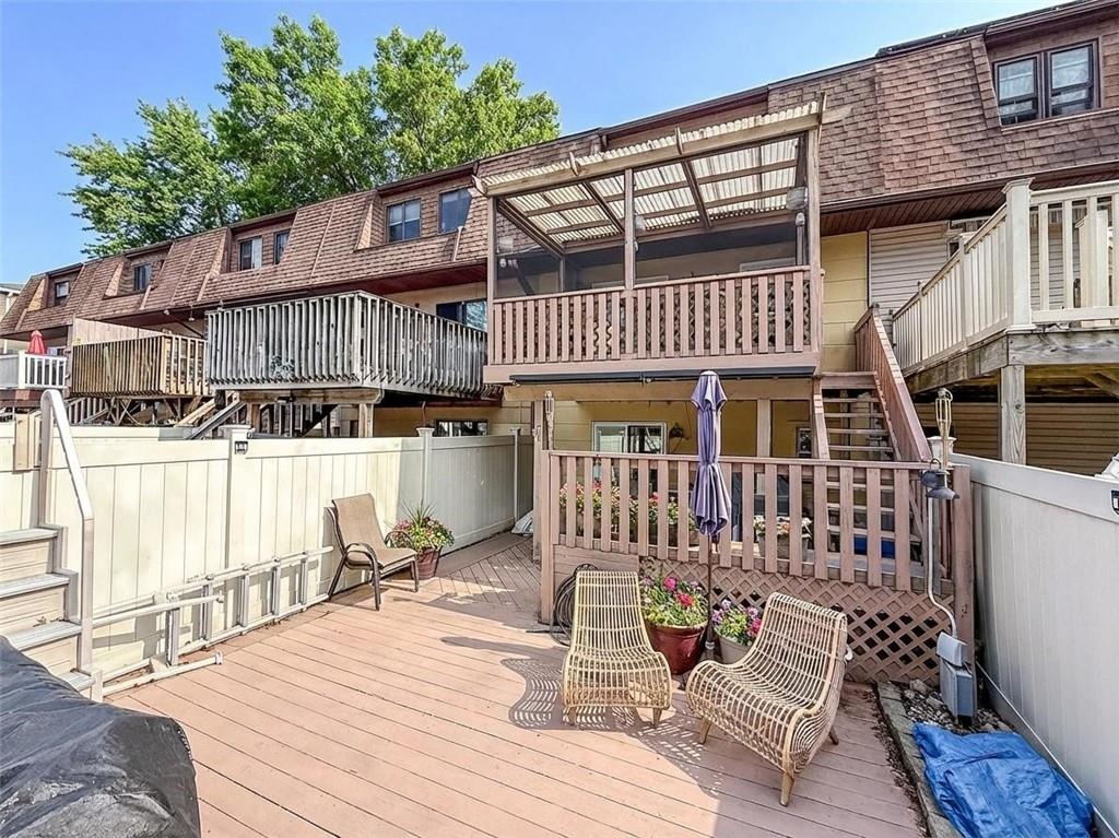 841 South Rensselaer Avenue Woodrow Staten Island NY 10309