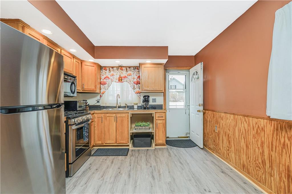 18 Parish Avenue Travis Staten Island NY 10314