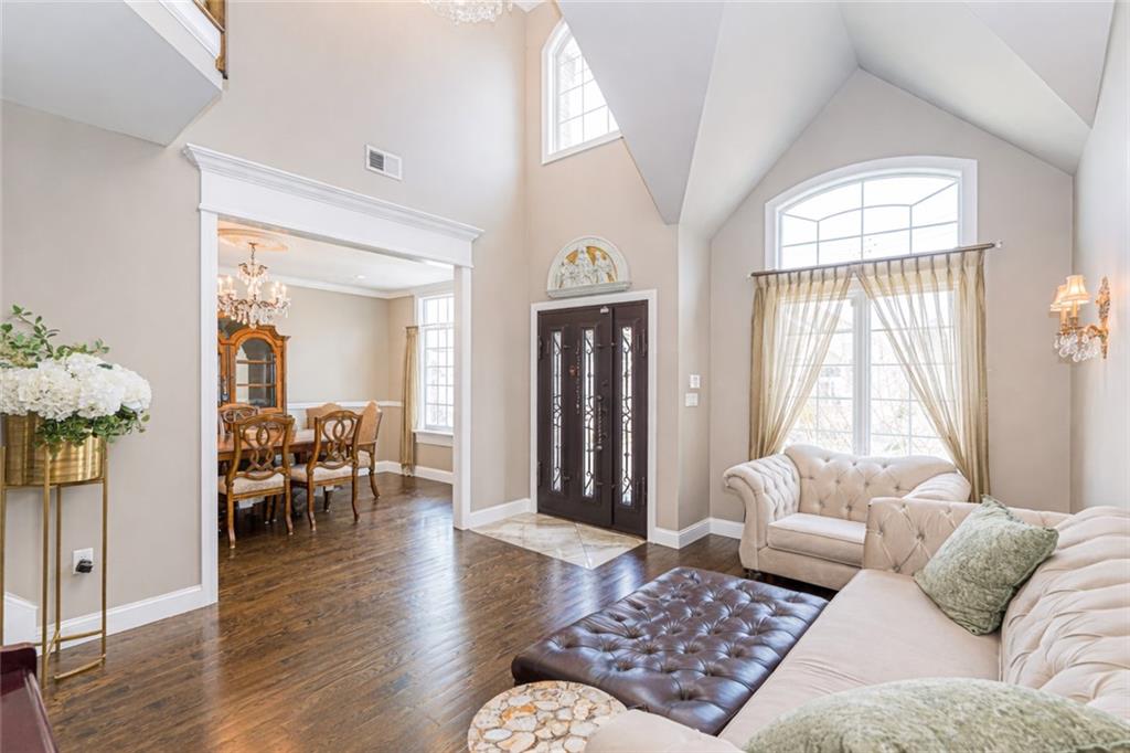 42 Serena Court Annadale Staten Island NY 10312