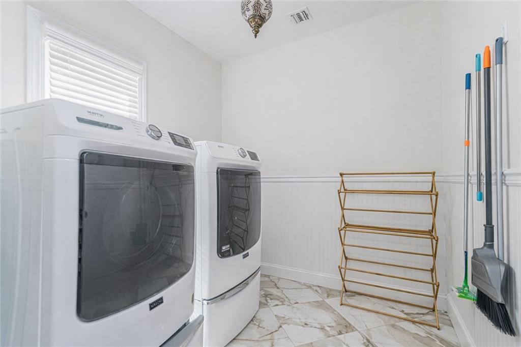 42 Serena Court Annadale Staten Island NY 10312