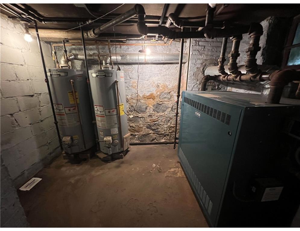 862 Woodward Avenue Ridgewood Ridgewood NY 11358