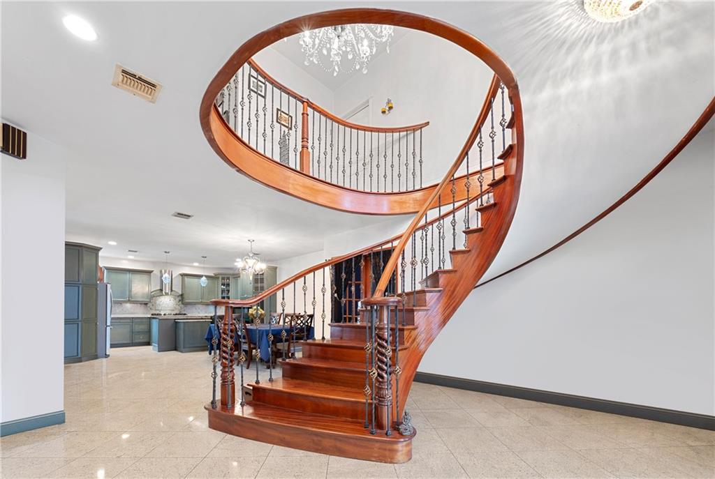 88 Hillcrest Street Eltingville Staten Island NY 10308