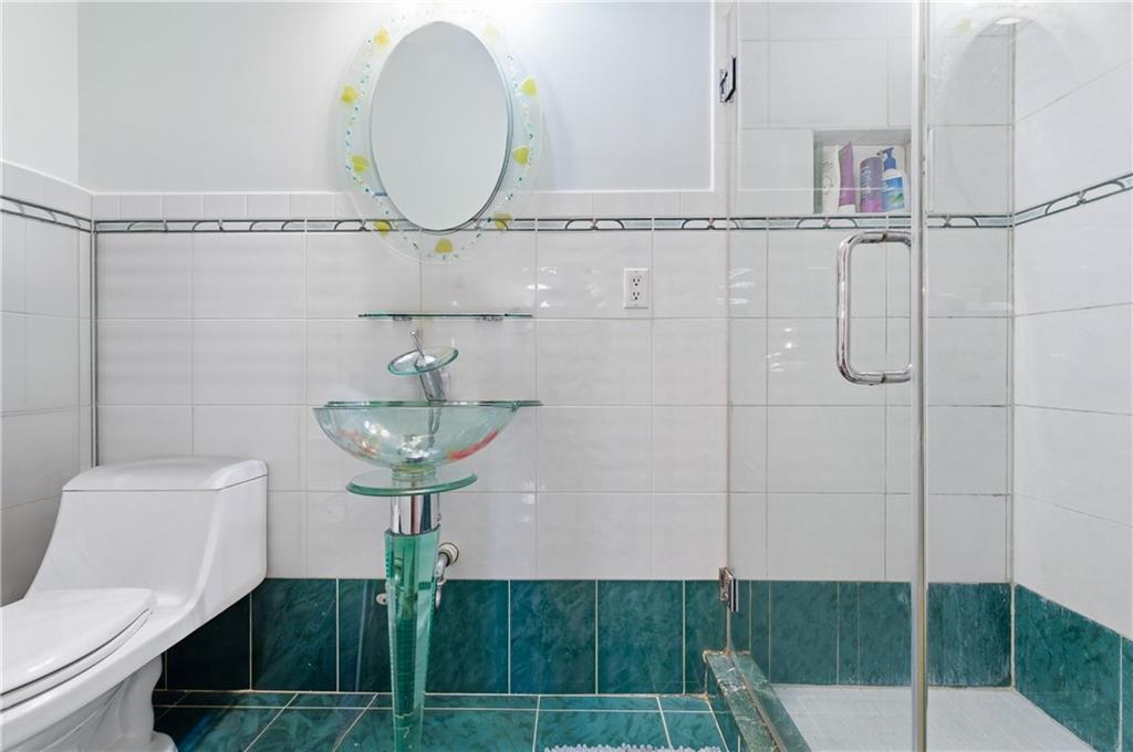 88 Hillcrest Street Eltingville Staten Island NY 10308