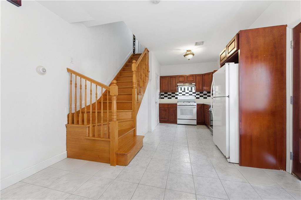 88 Hillcrest Street Eltingville Staten Island NY 10308