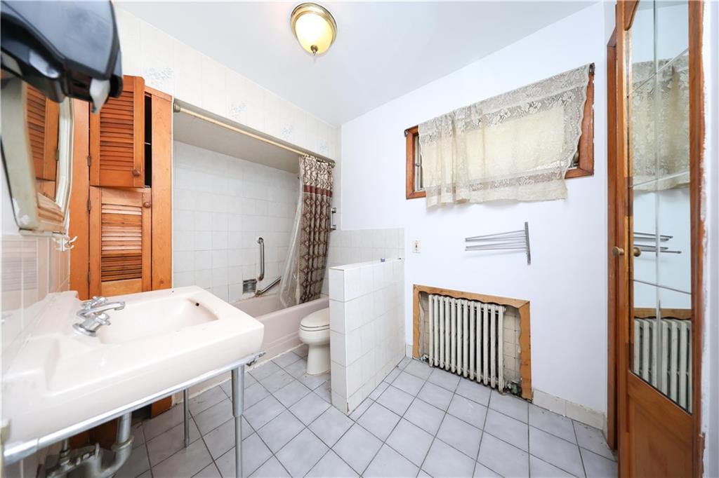 76 Vista Avenue Staten Island NY 10304