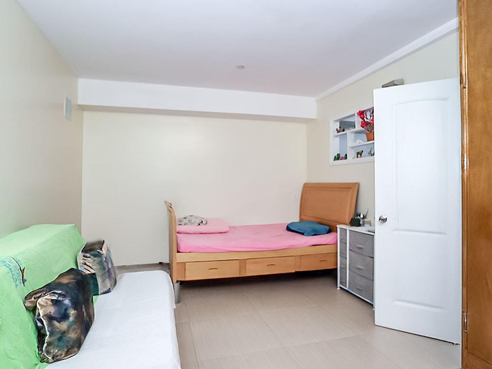 2536 E 1st Street Gravesend Brooklyn NY 11223