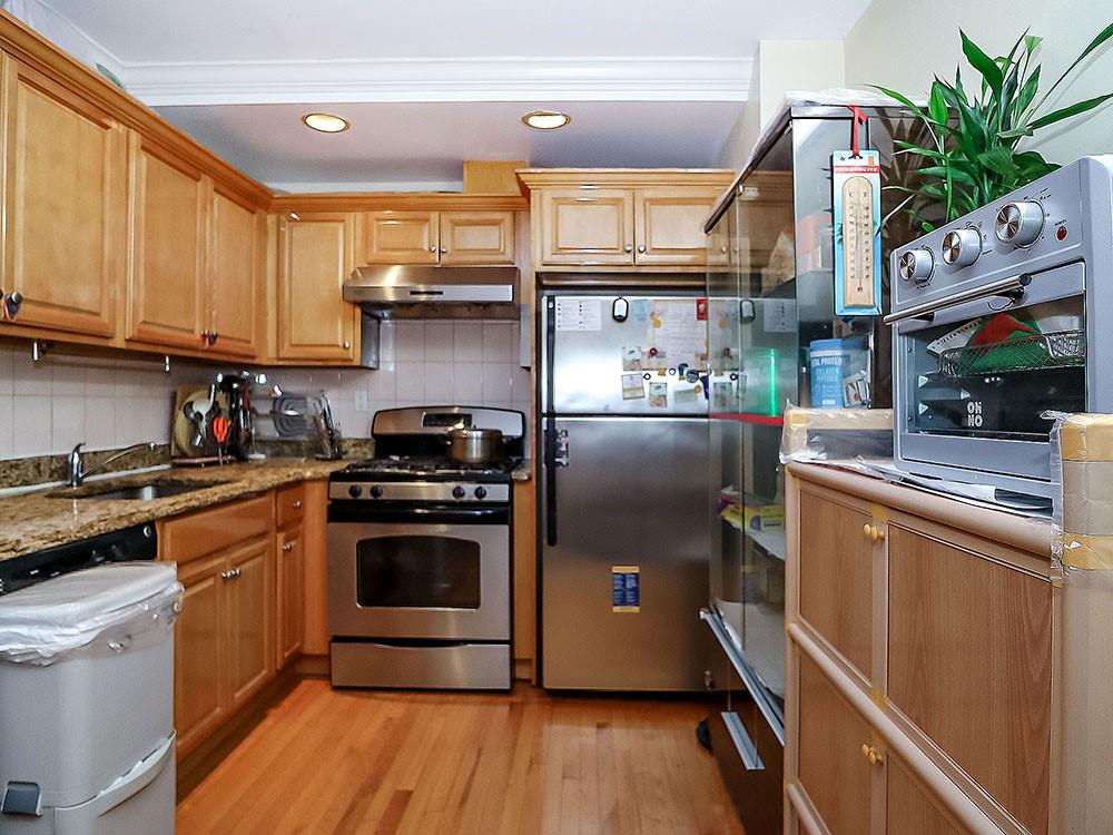 2536 E 1st Street Gravesend Brooklyn NY 11223