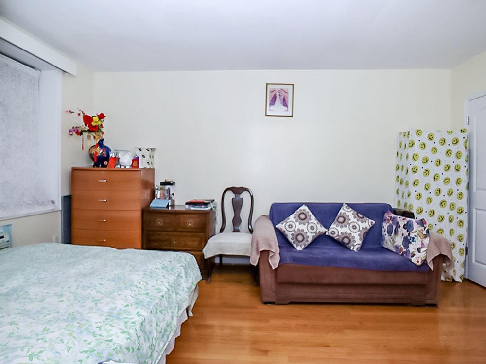 2536 E 1st Street Gravesend Brooklyn NY 11223