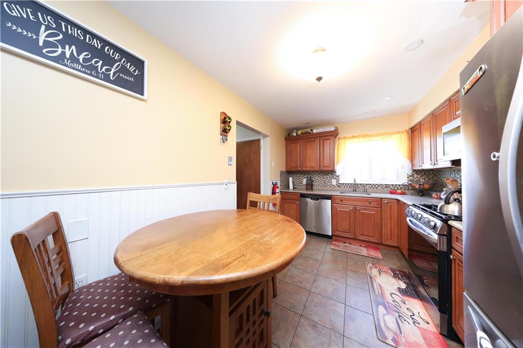 34 Park Hill Circle Park Hill Staten Island NY 10304