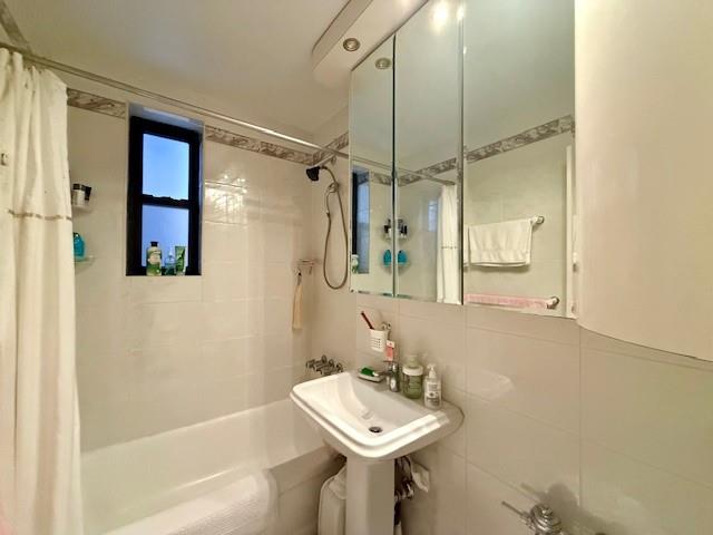 711 Montauk Court Sheepshead Bay Brooklyn NY 11235