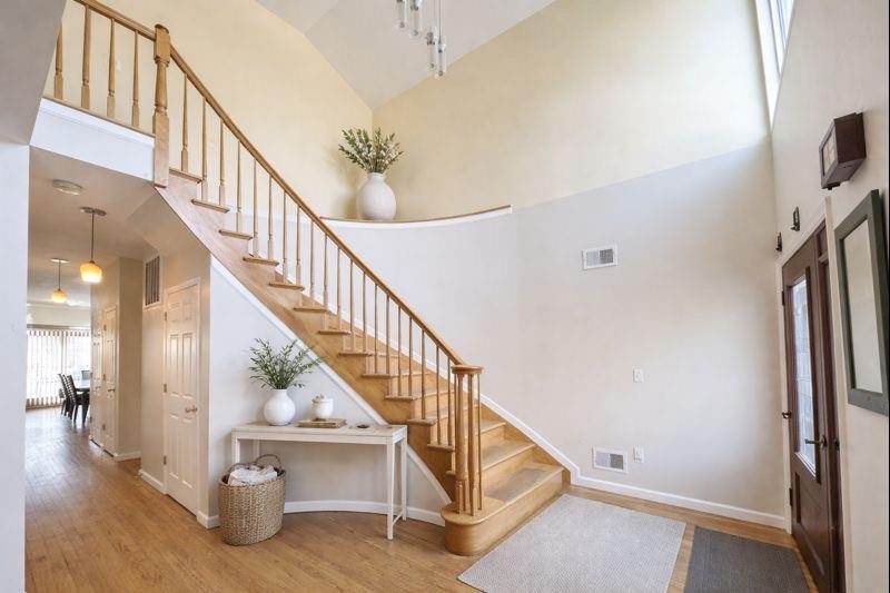 2 Clinton Court Randall Manor Staten Island NY 10301