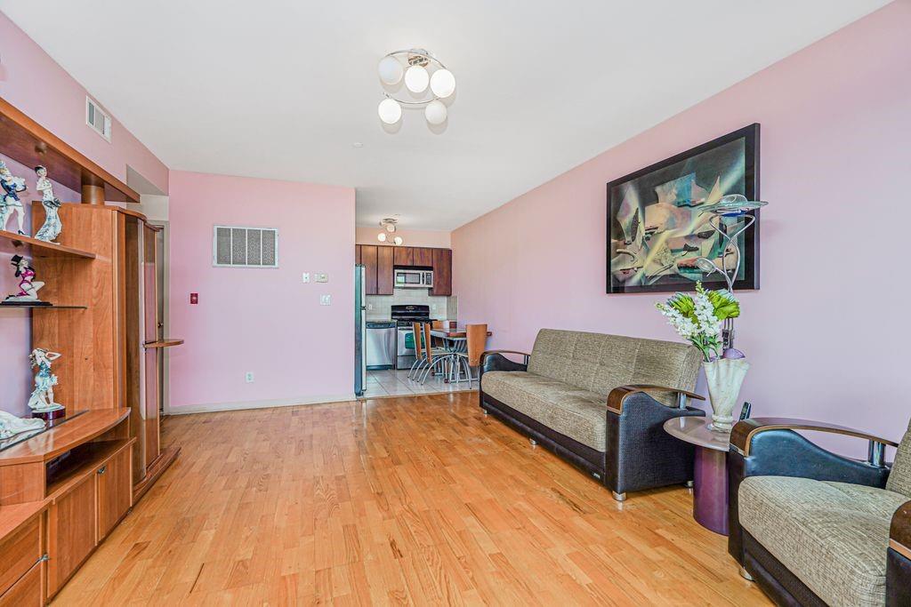 3034 Brighton 1St Street Brighton Beach Brooklyn NY 11235