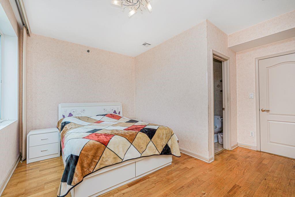 3034 Brighton 1St Street Brighton Beach Brooklyn NY 11235