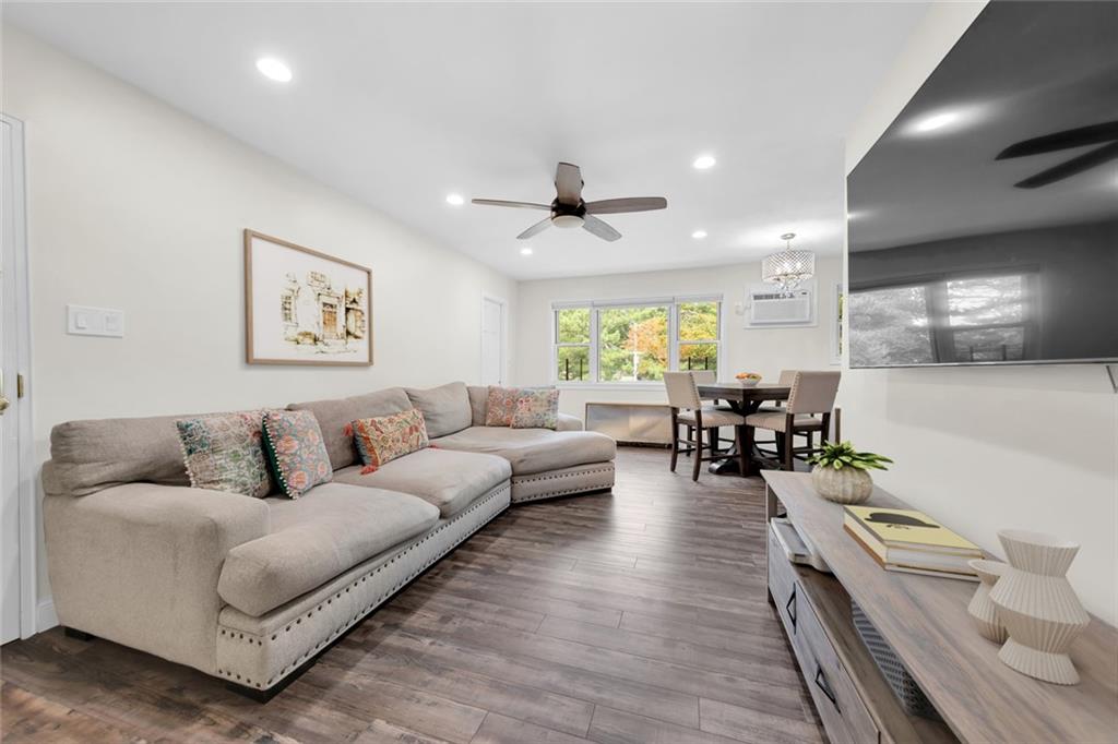 349 Bay 8th Street Dyker Heights Brooklyn NY 11228