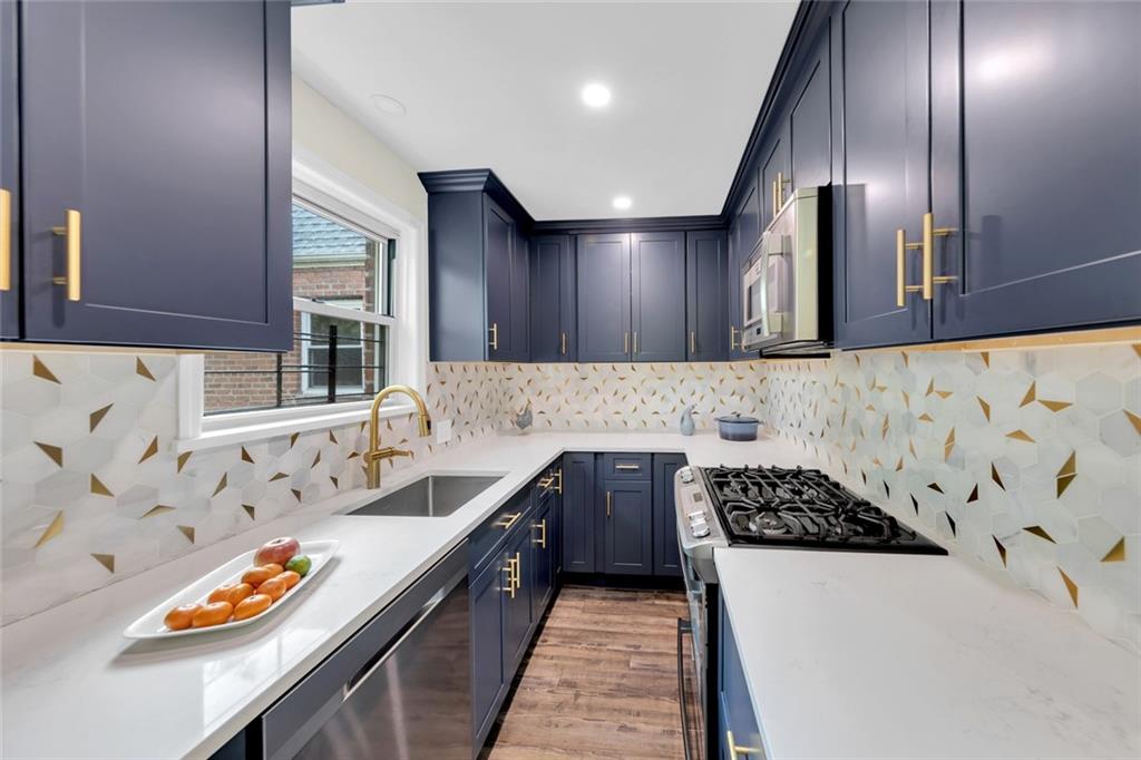 349 Bay 8th Street Dyker Heights Brooklyn NY 11228