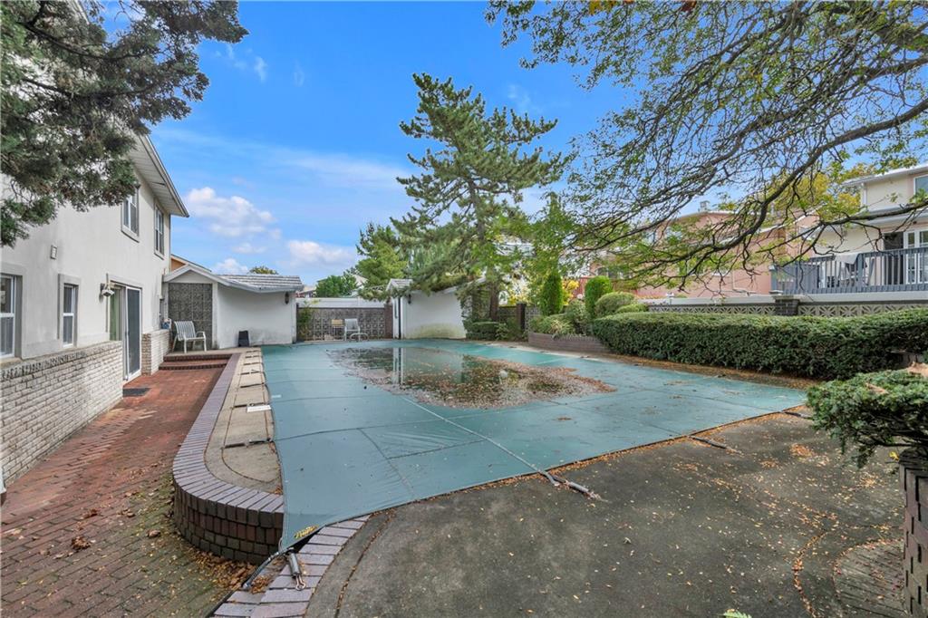 389 Mayfair Drive Mill Basin Brooklyn NY 11234