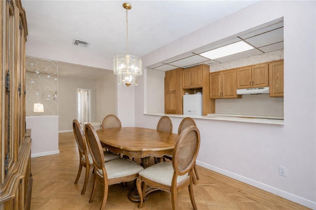 1942 61st Street Borough Park Brooklyn NY 11204