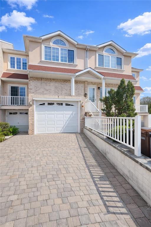 205 Essex Drive Staten Island NY 10314