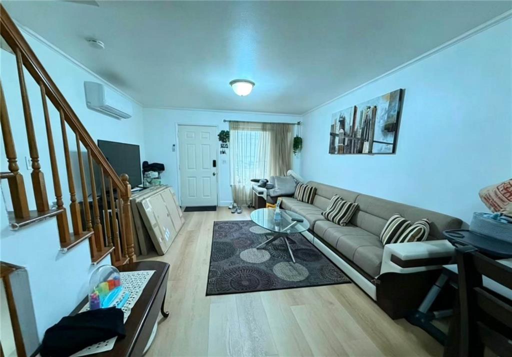 181 Skyline Drive Park Hill Staten Island NY 10304