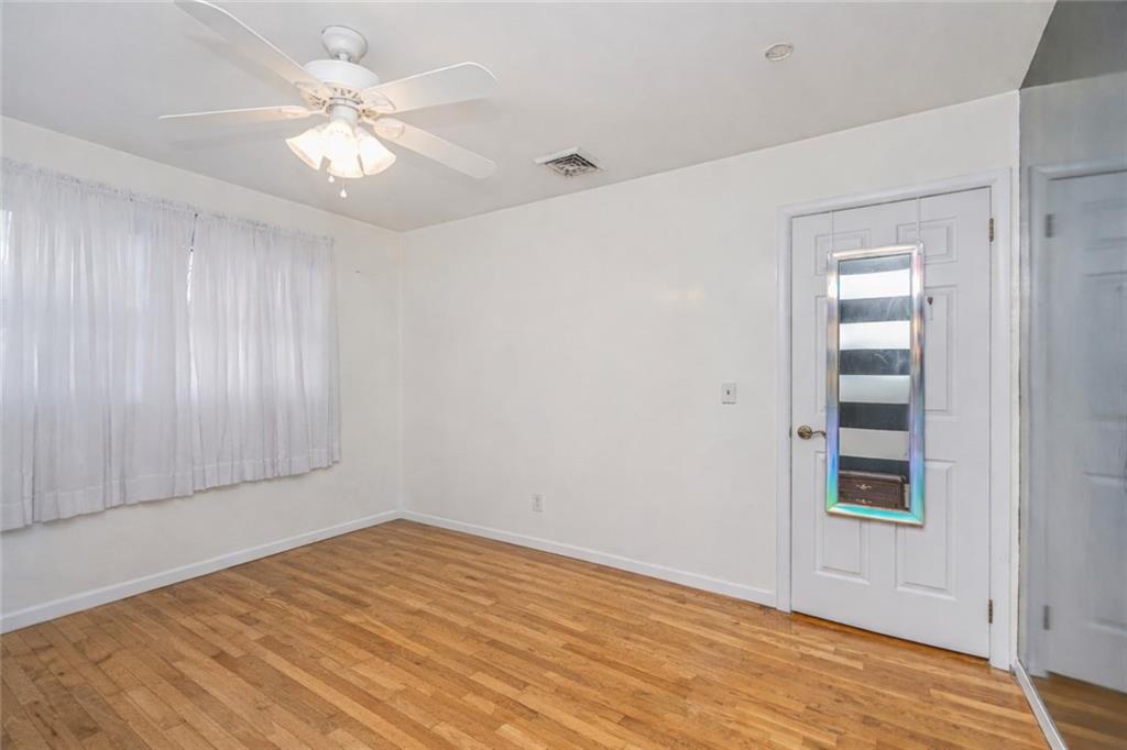 36 Ashwood Court Great Kills Staten Island NY 10308