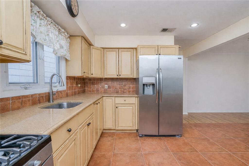 36 Ashwood Court Great Kills Staten Island NY 10308