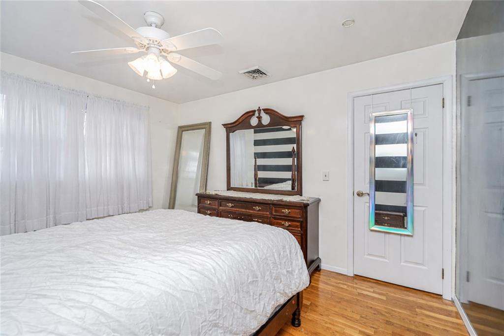 36 Ashwood Court Great Kills Staten Island NY 10308