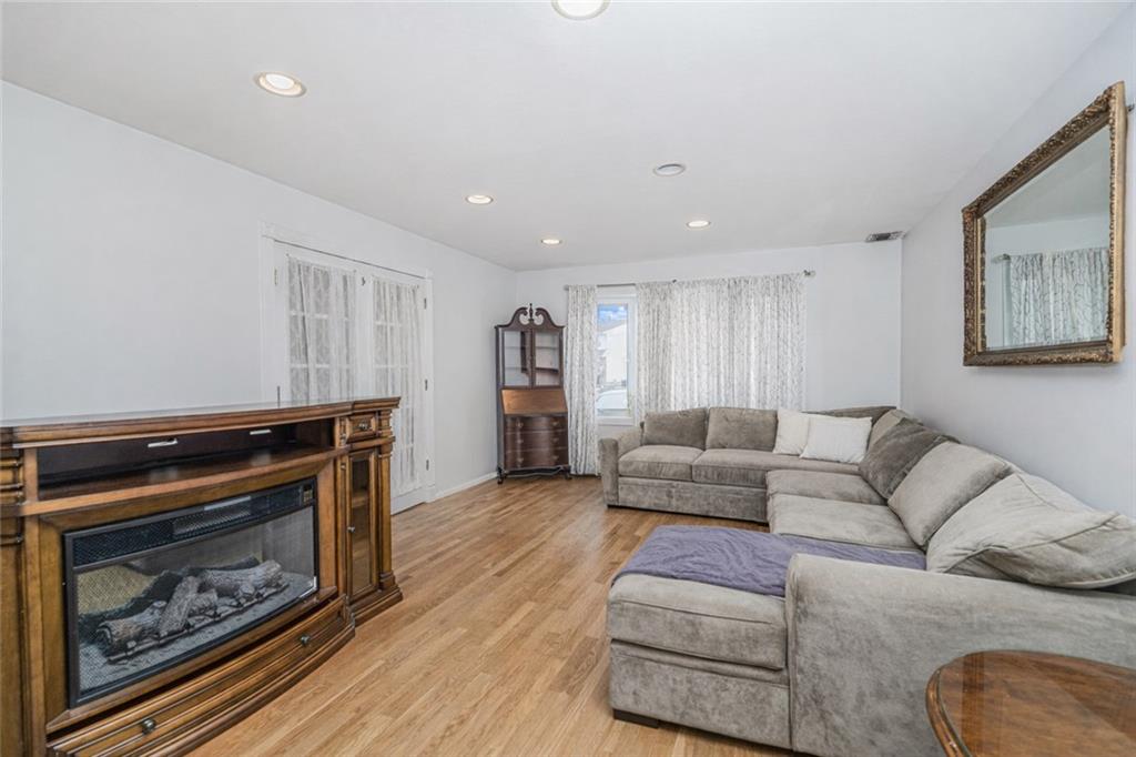 36 Ashwood Court Great Kills Staten Island NY 10308