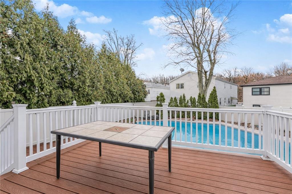36 Ashwood Court Great Kills Staten Island NY 10308