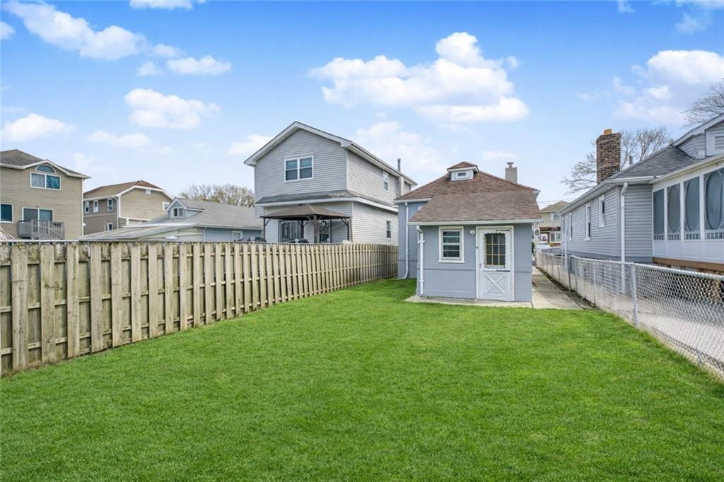 369 Grimsby Street Midland Beach Staten Island NY 10306