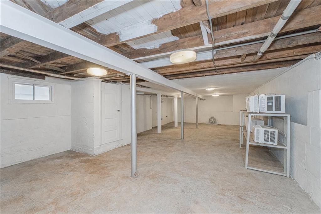 369 Grimsby Street Midland Beach Staten Island NY 10306