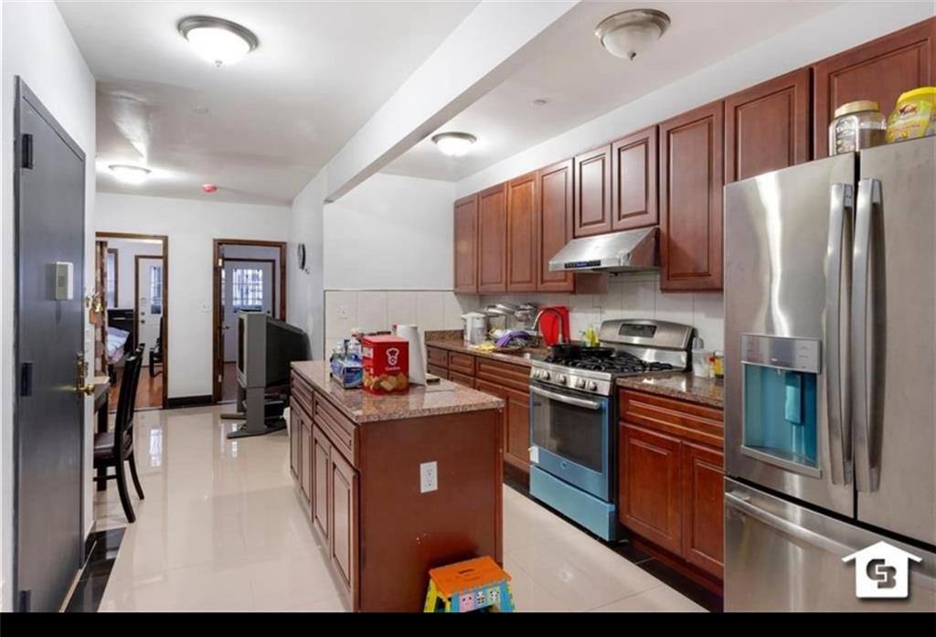 731 58TH Street Sunset Park Brooklyn NY 11220