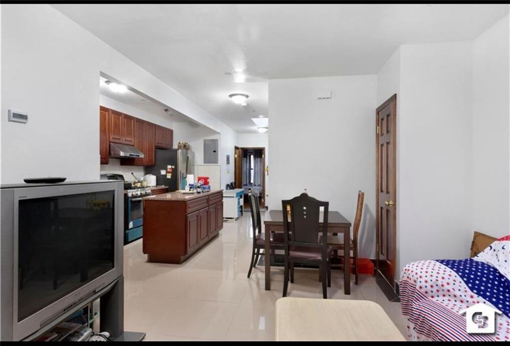 731 58TH Street Sunset Park Brooklyn NY 11220