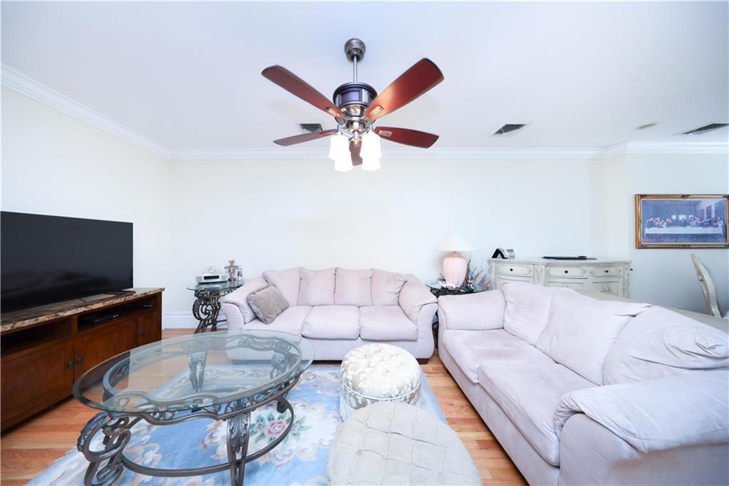 3905 5th Avenue Sunset Park Brooklyn NY 11232