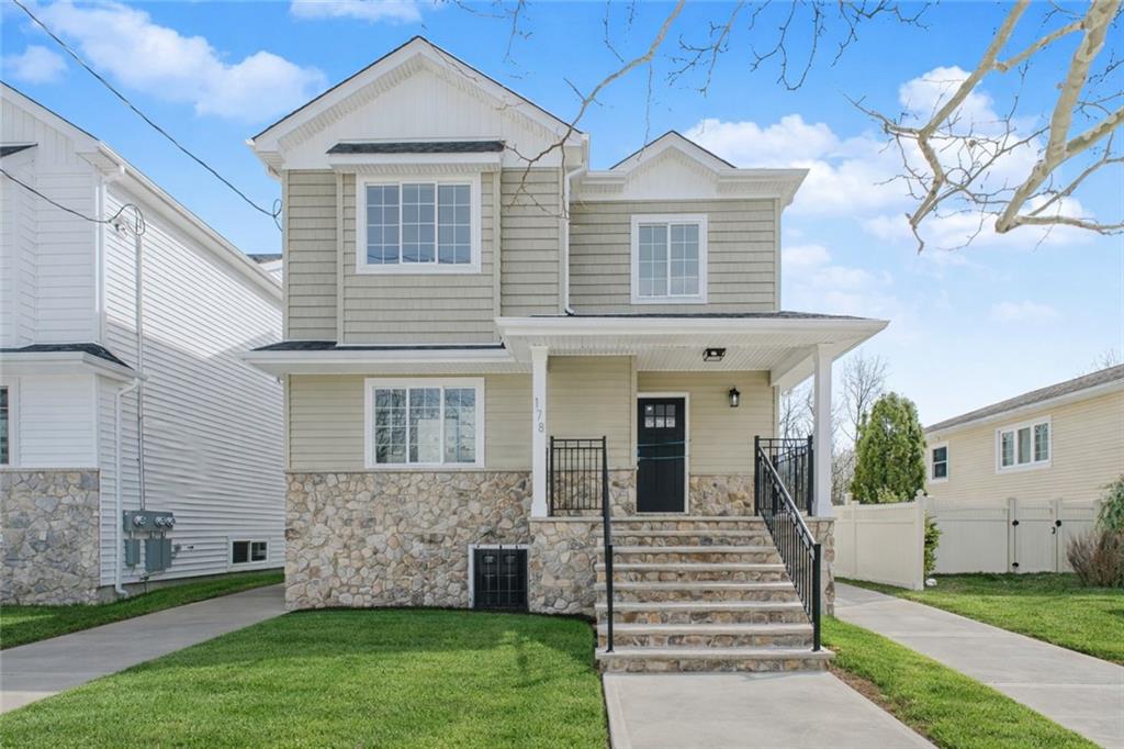 178 North Railroad Street Annadale Staten Island NY 10312
