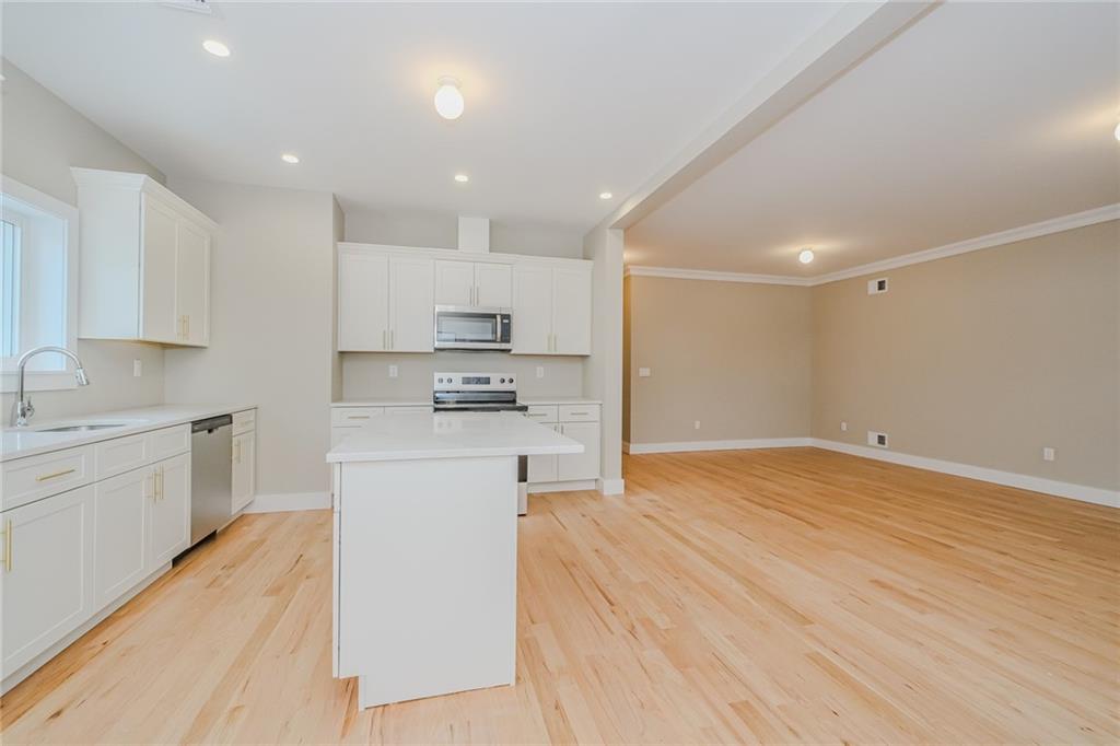 178 North Railroad Street Annadale Staten Island NY 10312