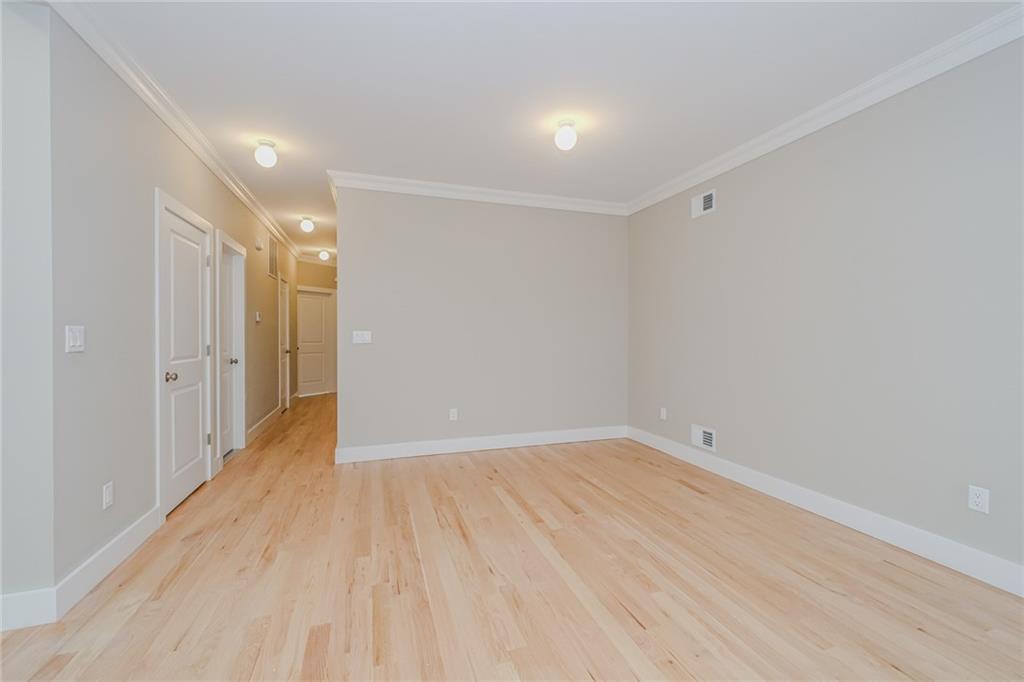 178 North Railroad Street Annadale Staten Island NY 10312