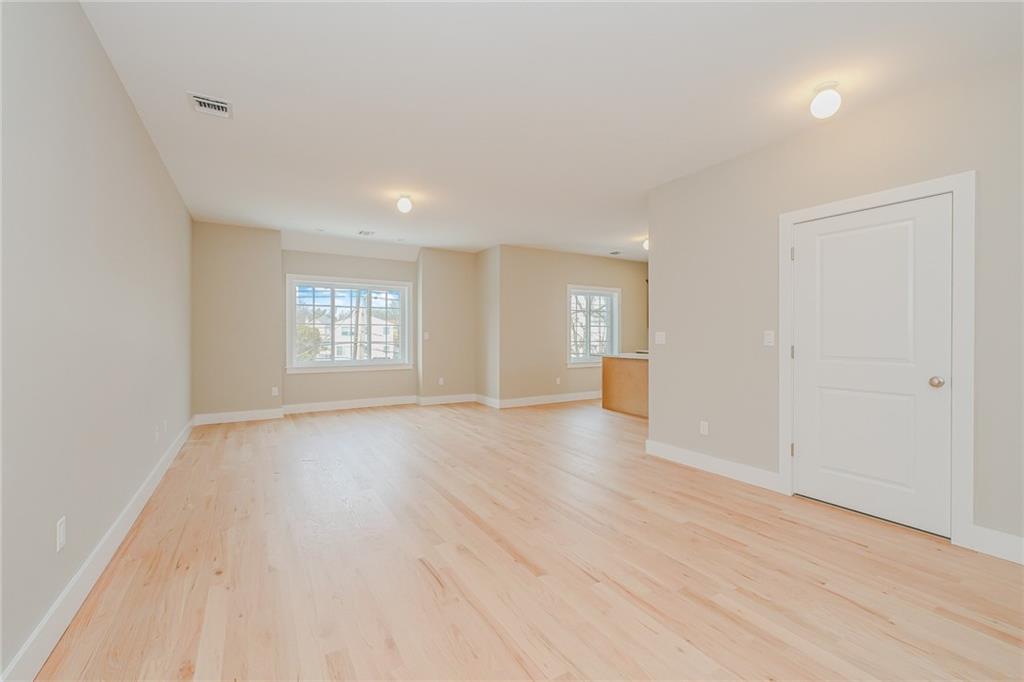 178 North Railroad Street Annadale Staten Island NY 10312