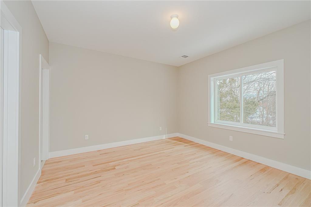 178 North Railroad Street Annadale Staten Island NY 10312