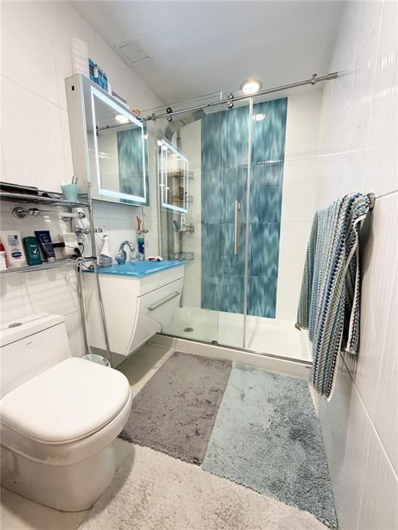 3165 Emmons Avenue Sheepshead Bay Brooklyn NY 11235