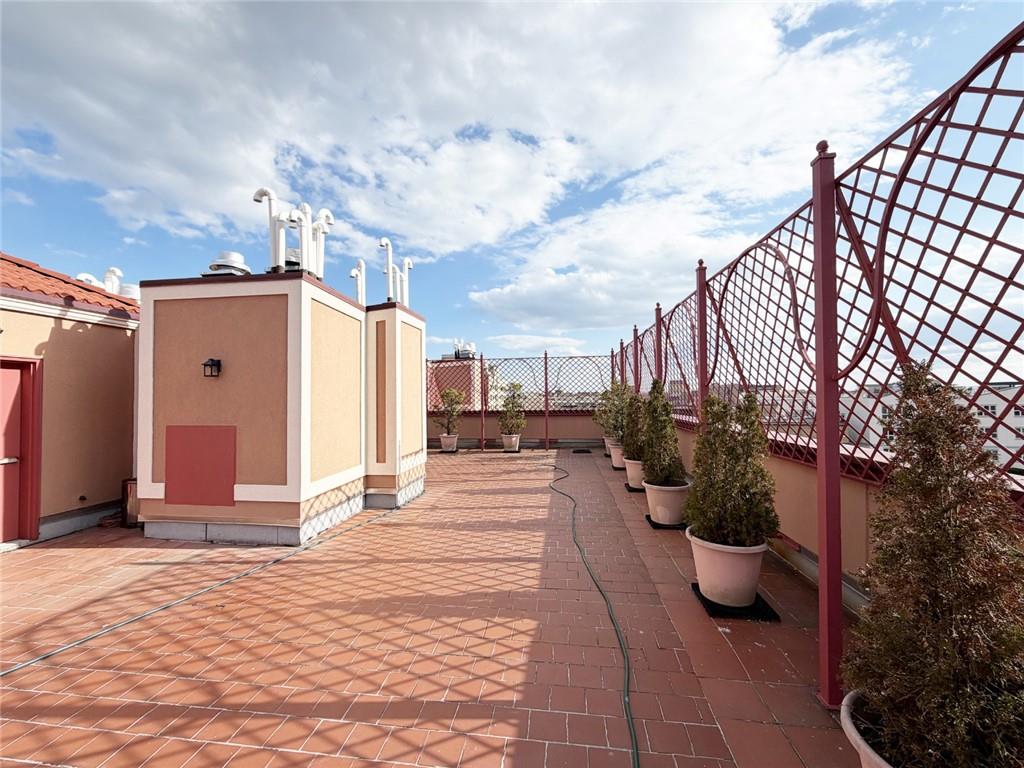 3165 Emmons Avenue Sheepshead Bay Brooklyn NY 11235