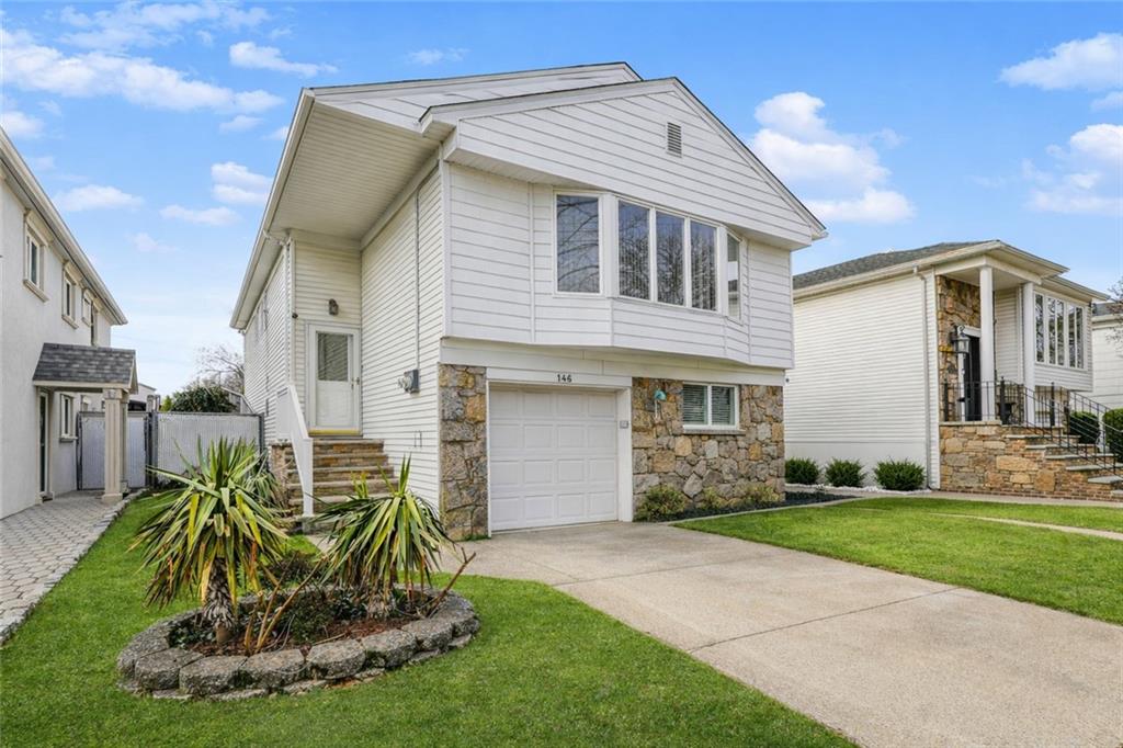 146 Queen Street Manor Heights Staten Island NY 10314