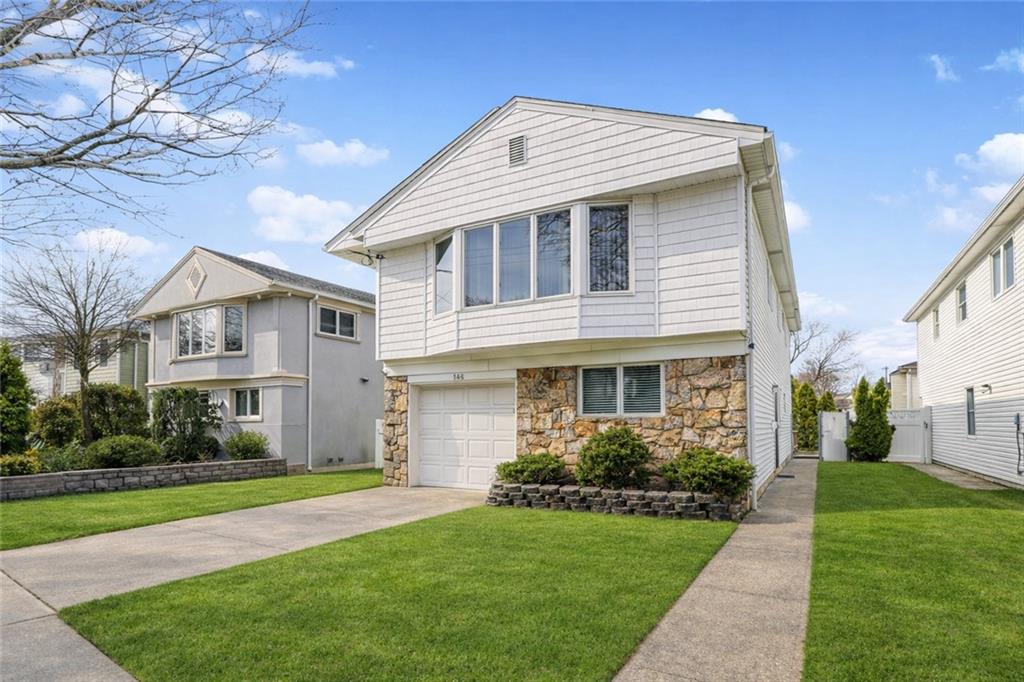 146 Queen Street Manor Heights Staten Island NY 10314