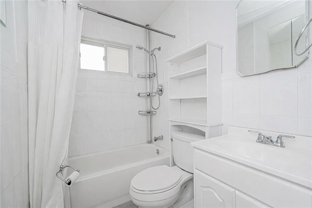 146 Queen Street Manor Heights Staten Island NY 10314