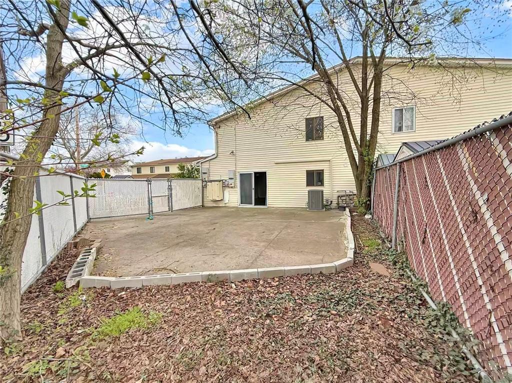 6 Greentree Lane Bulls Head Staten Island NY 10314