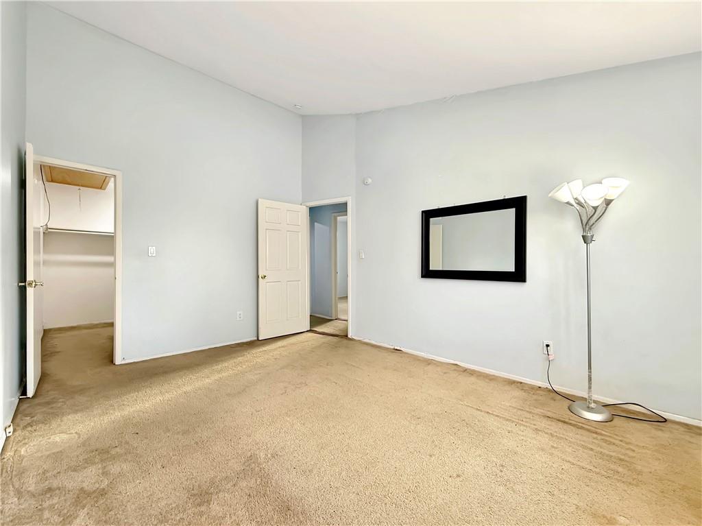 6 Greentree Lane Bulls Head Staten Island NY 10314