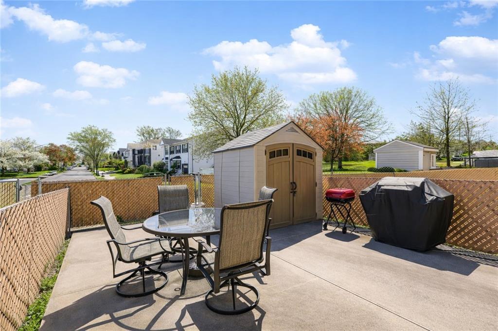 66 Rolling Hill Green Arden Heights Staten Island NY 10312