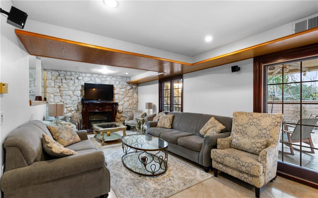 668 Stewart Avenue Willowbrook Staten Island NY 10314