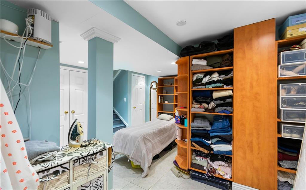 668 Stewart Avenue Willowbrook Staten Island NY 10314