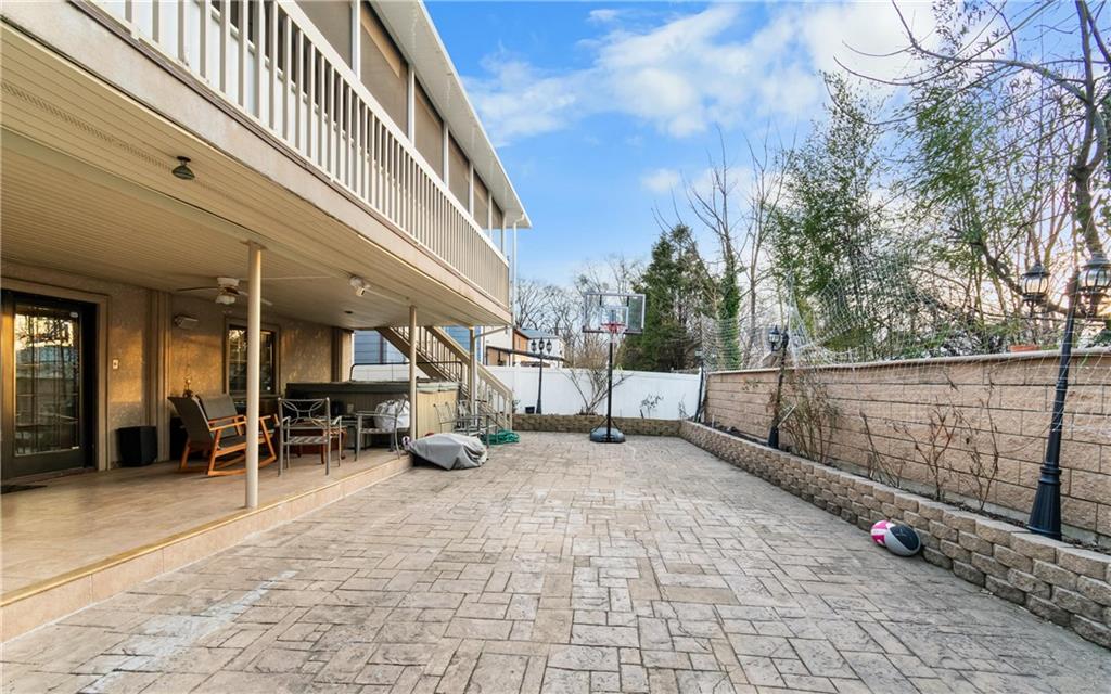 668 Stewart Avenue Willowbrook Staten Island NY 10314