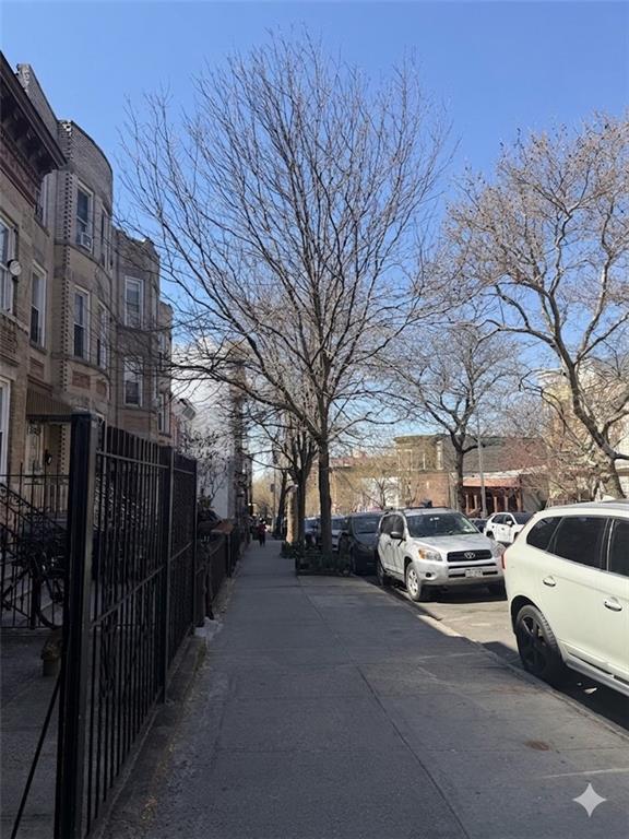 536 46th St Sunset Park Brooklyn NY 11220